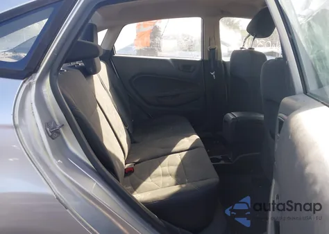 2019 Ford Fiesta Se z USA, uszkodzony, nr VIN 3FADP4BJXKM121117